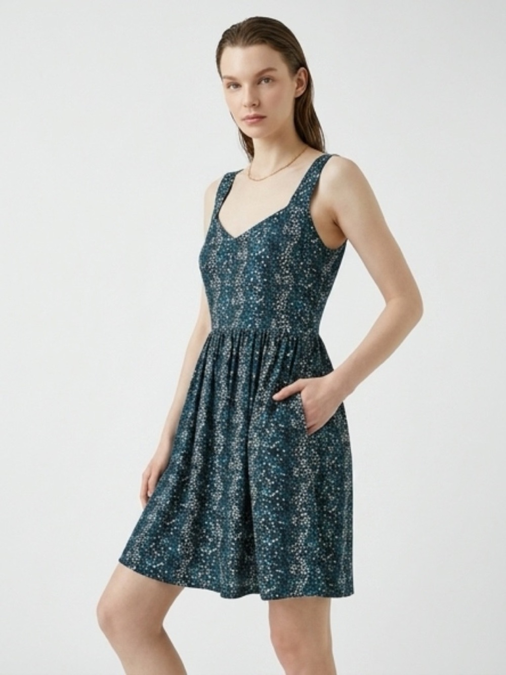 BeBop Teal Floral-Print Sleeveless Mini‎ Dress